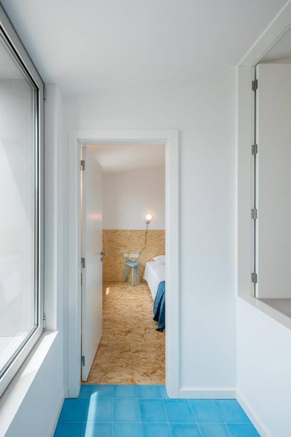 Hostel Conii & Suites Algarve Quarteira Extérieur photo